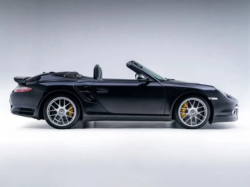 Used 2011 Porsche 911 Turbo AWD/4WD image 1