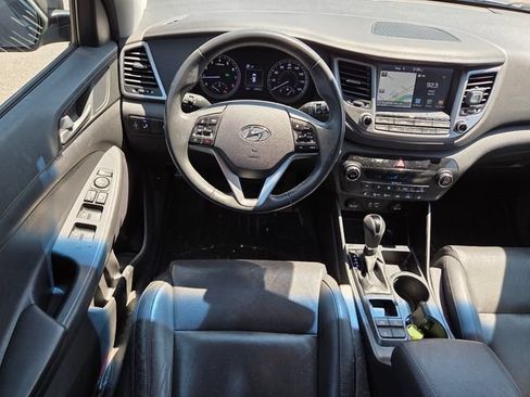 Used 2018 Hyundai Tucson SEL Plus AWD/4WD image 3