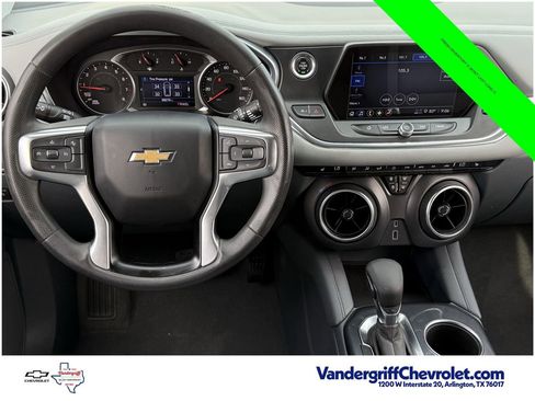 Used 2022 Chevrolet Blazer LT FWD image 9