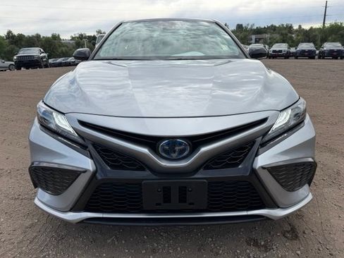 Used 2021 Toyota Camry XSE w/ Navigation Upgrade Package FWD image 9