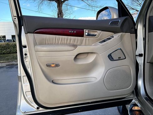 Used 2009 Lexus GX 470 image 19