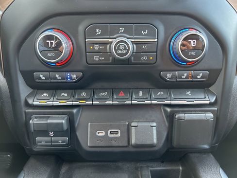 Used 2021 Chevrolet Silverado 1500 High Country w/ LPO, Dark Essentials Package image 31