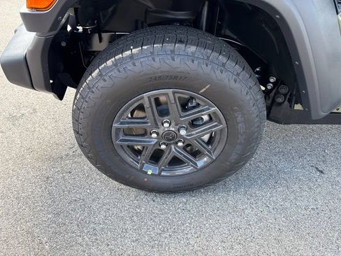 New 2026 Jeep Wrangler Unlimited Sport AWD/4WD image 9