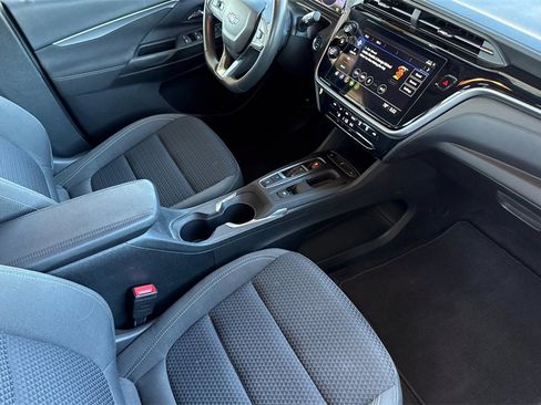 Used 2023 Chevrolet Bolt LT image 21