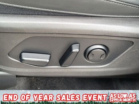 Used 2022 Kia Sorento S w/ Panoramic Sunroof Package image 17