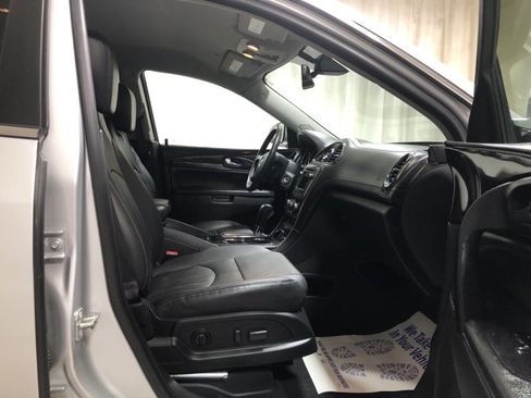 Used 2017 Buick Enclave Leather image 13