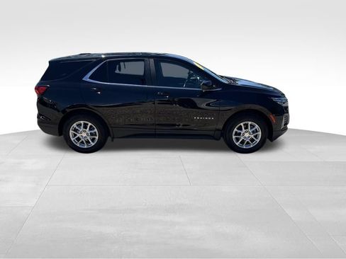 Used 2024 Chevrolet Equinox LT AWD/4WD image 8