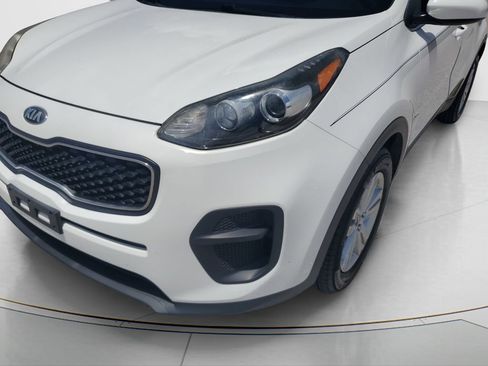 Used 2018 Kia Sportage LX FWD image 9