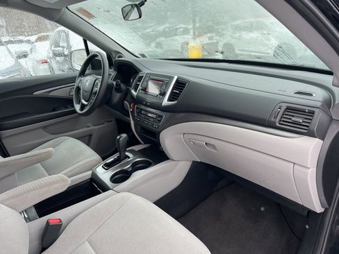 Used 2016 Honda Pilot LX image 27