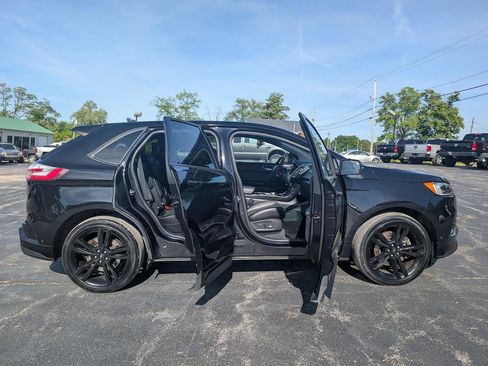 Used 2019 Ford Edge ST w/ Equipment Group 401A AWD/4WD image 18