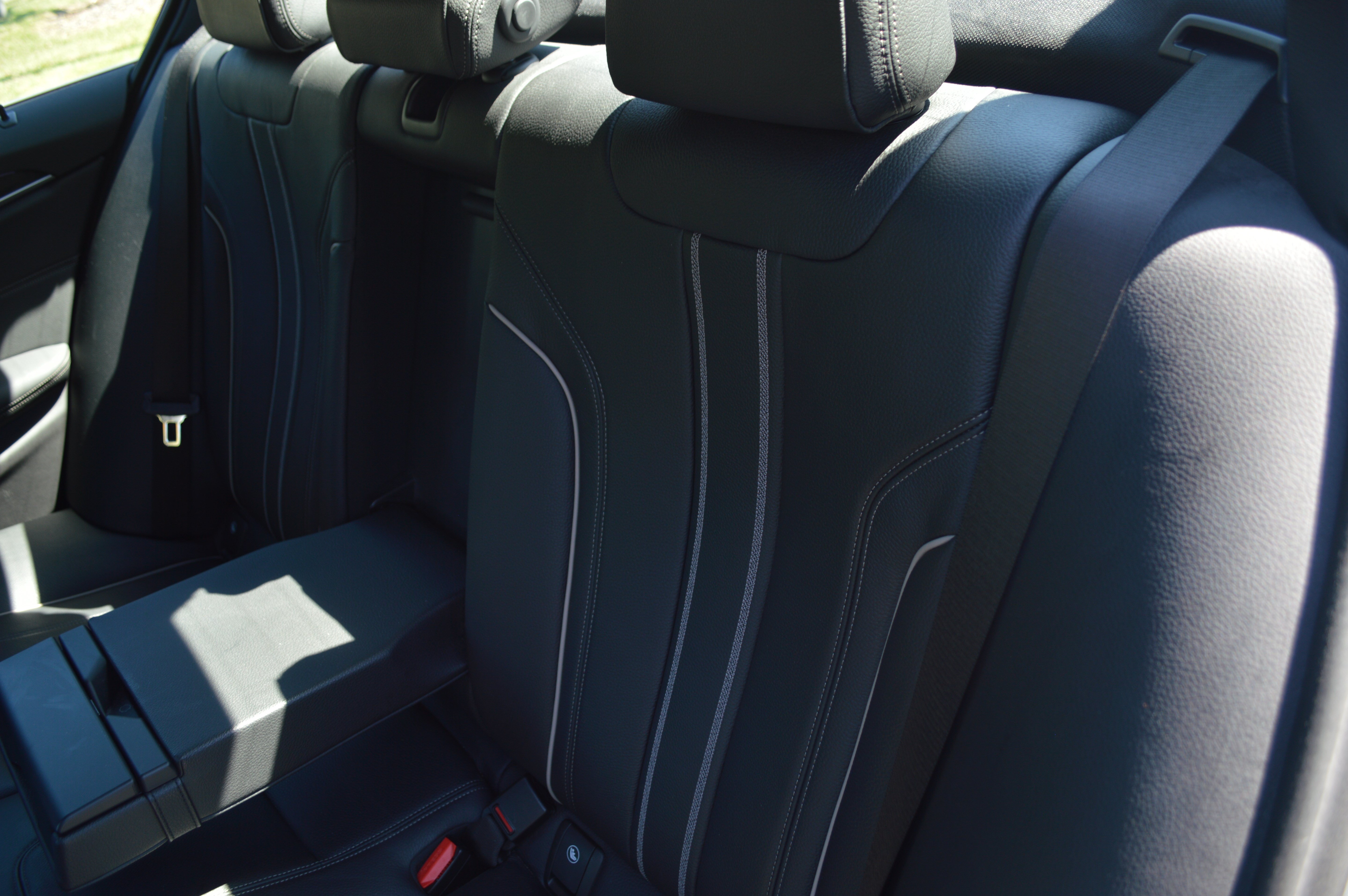 Used 2019 BMW 540i RWD image 30
