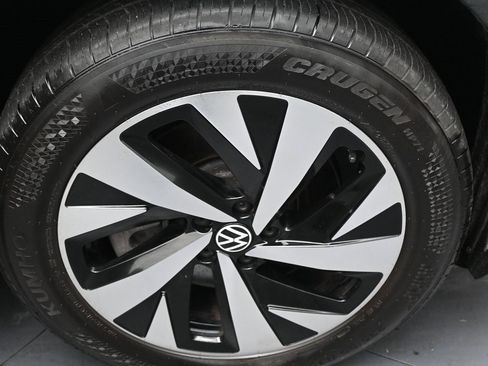 Used 2023 Volkswagen ID.4 Pro image 38