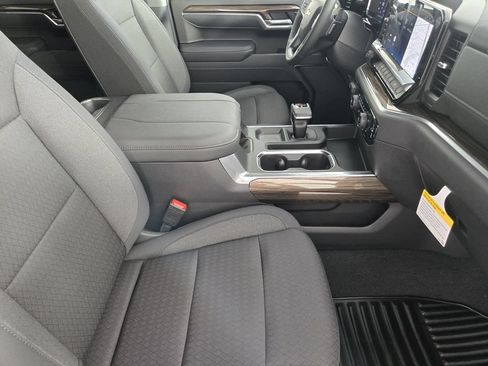 New 2026 Chevrolet Silverado 1500 LT w/ Texas Edition Plus RWD image 16
