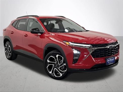 Used 2026 Chevrolet Trax RS w/ Driver Confidence Package FWD image 7