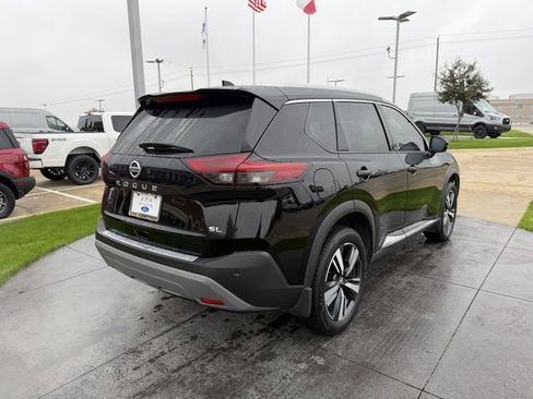 Used 2021 Nissan Rogue SL image 6