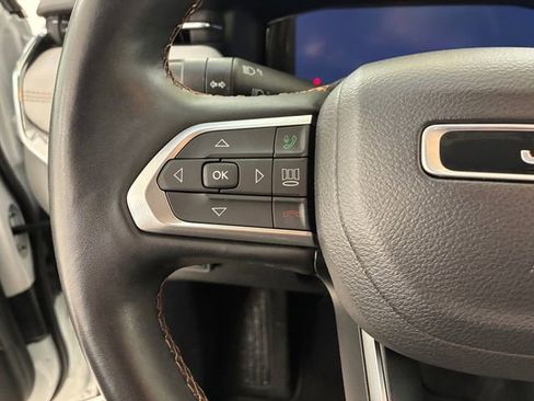 Used 2022 Jeep Compass Limited w/ Elite Group image 23