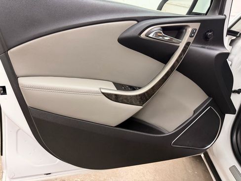 Used 2015 Buick Verano Convenience FWD image 13
