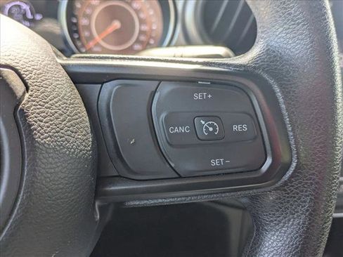 Used 2023 Jeep Wrangler Unlimited Sport AWD/4WD image 12