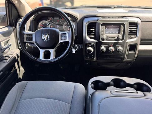 Used 2021 RAM 1500 Classic SLT w/ SLT Plus D←cor Group AWD/4WD image 20