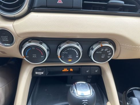 New 2026 MAZDA MX-5 Miata RF Grand Touring RWD image 25