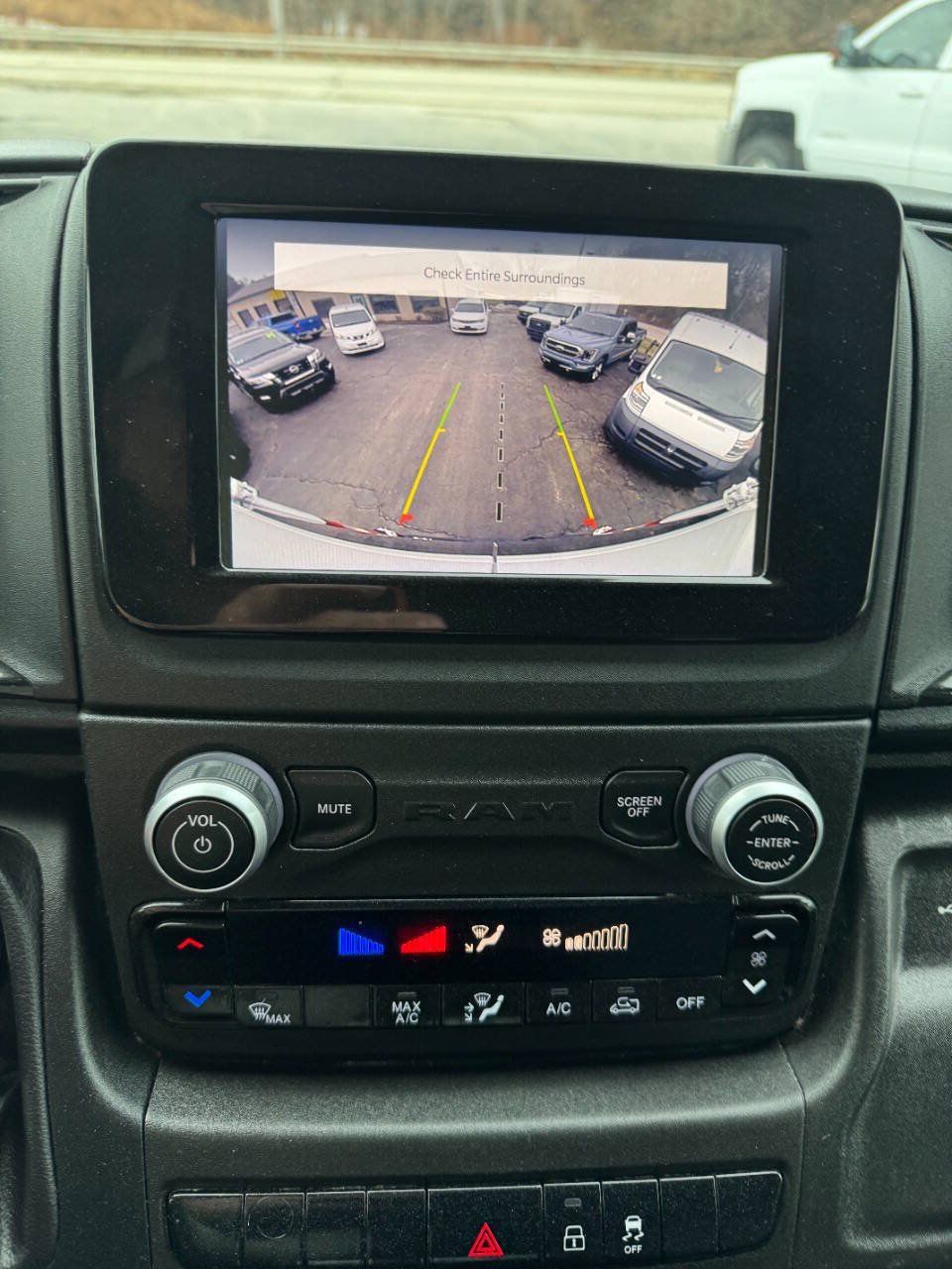 Used 2022 RAM ProMaster 2500 FWD image 13