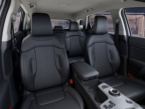 New 2026 Kia Sportage EX image 15