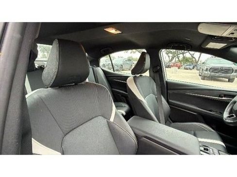 Certified 2025 Toyota Camry SE FWD image 39