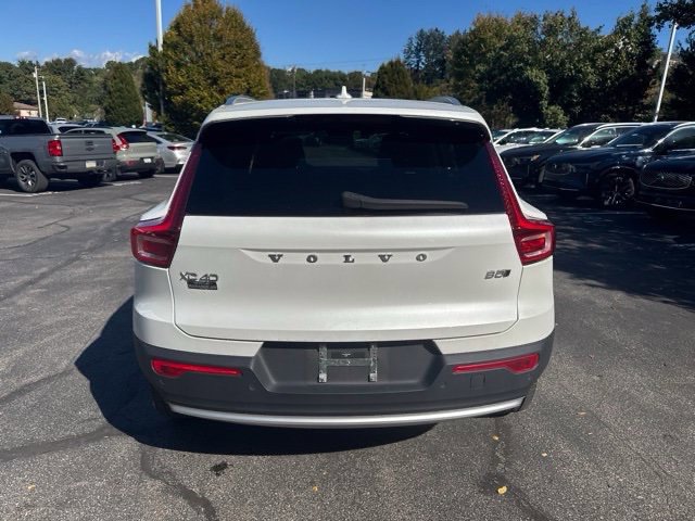 Used 2024 Volvo XC40 B5 Plus w/ Protection Package Premier AWD/4WD image 5