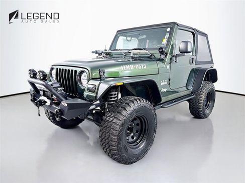 Used 2005 Jeep Wrangler X w/ Willys Edition Group AWD/4WD image 1