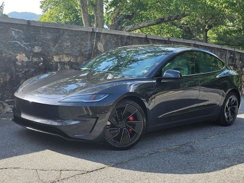 Used 2024 Tesla Model 3 Performance AWD/4WD image 5