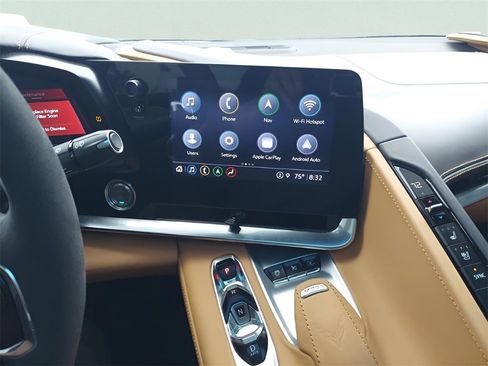 Used 2021 Chevrolet Corvette Stingray Premium Cpe w/ Z51 Performance Package image 20