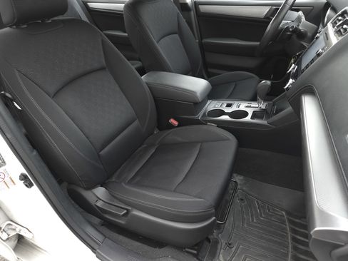 Used 2019 Subaru Legacy 2.5i Premium image 21