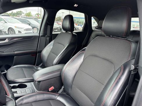 Used 2025 Ford Escape ST-Line FWD image 18