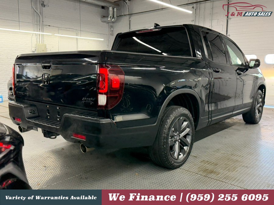 Used 2023 Honda Ridgeline Sport image 8