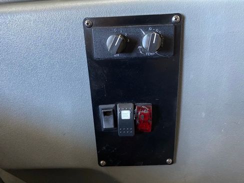 Used 2012 Ford E-450 and Econoline 450 Super Duty w/ Shuttle Bus Prep Pkg image 26