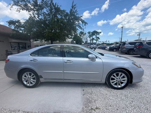 Used 2011 Lexus ES 350 FWD image 3