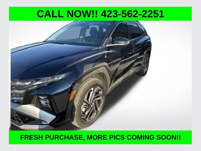 Used 2025 Hyundai Tucson Limited AWD/4WD image 1