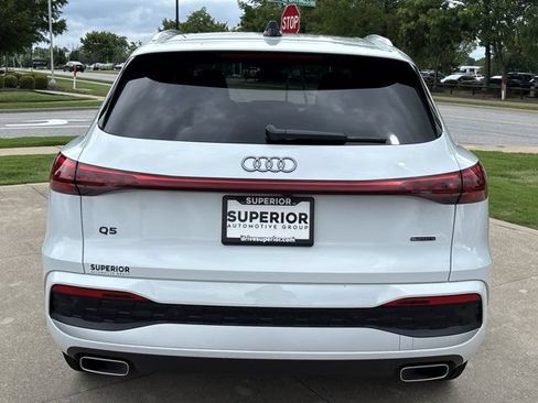 Used 2025 Audi Q5 Premium Plus w/ Premium Plus AWD/4WD image 5