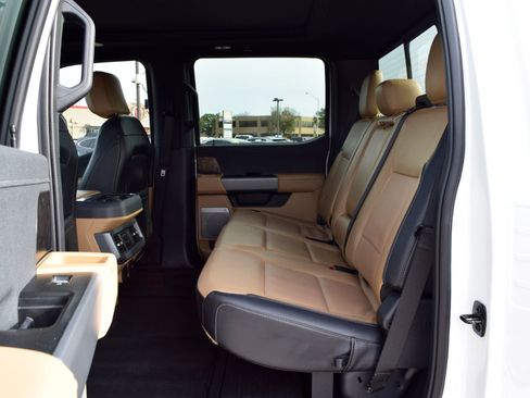 Used 2024 Ford F350 Lariat w/ Lariat Ultimate Package image 20