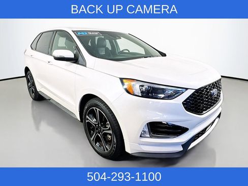 Used 2019 Ford Edge ST image 3