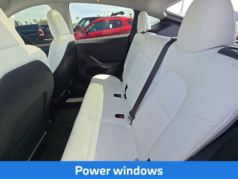 Used 2023 Tesla Model Y Long Range AWD/4WD image 12