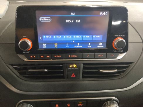 Used 2024 Nissan Altima 2.5 S FWD image 25