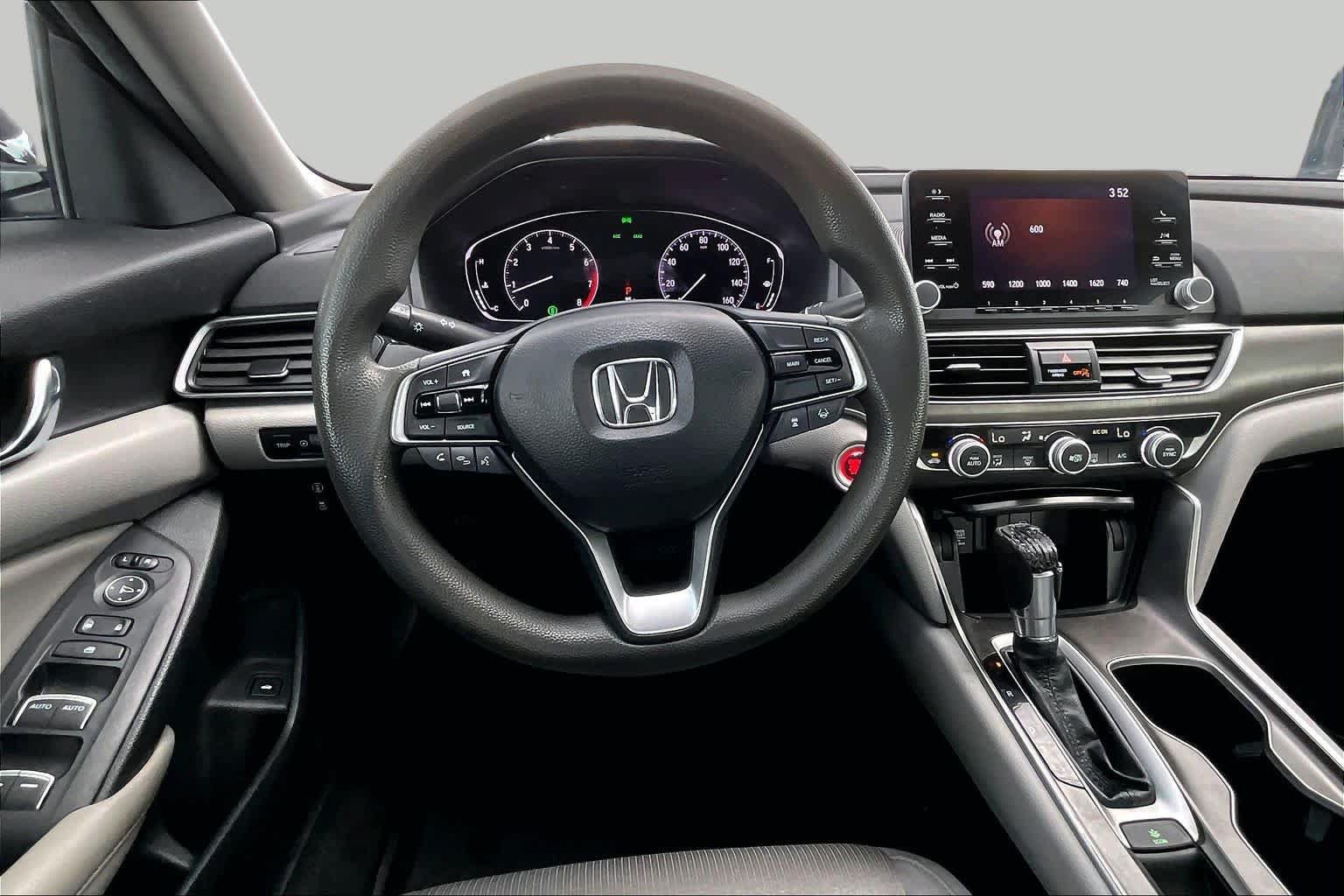 Used 2019 Honda Accord LX image 6