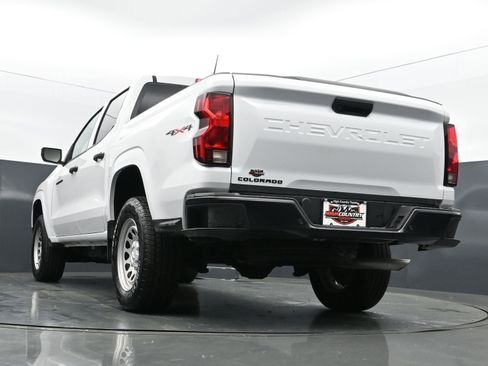 Used 2025 Chevrolet Colorado W/T image 37