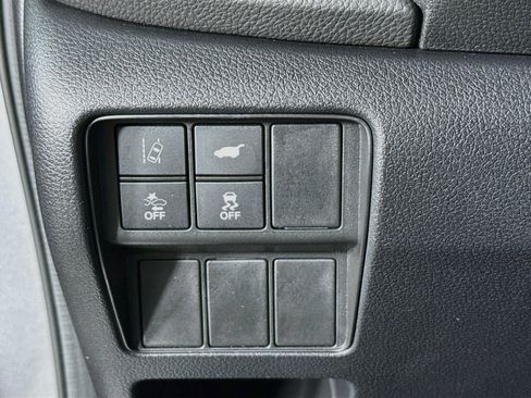 Used 2020 Honda CR-V Touring image 9