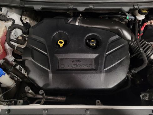 Used 2018 Ford Edge SEL w/ Equipment Group 201A FWD image 30