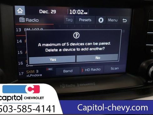 Used 2017 Kia Sorento LX w/ LX Convenience Package image 25