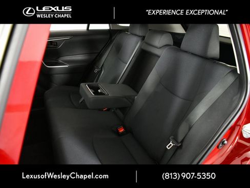 Used 2021 Toyota RAV4 LE image 21