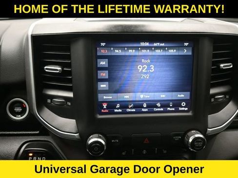 Used 2020 RAM 1500 Big Horn AWD/4WD image 34