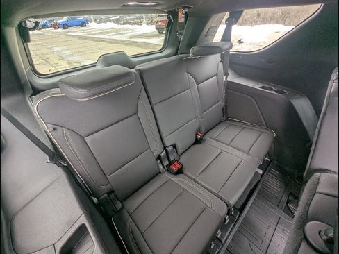 New 2026 GMC Yukon Elevation AWD/4WD image 17